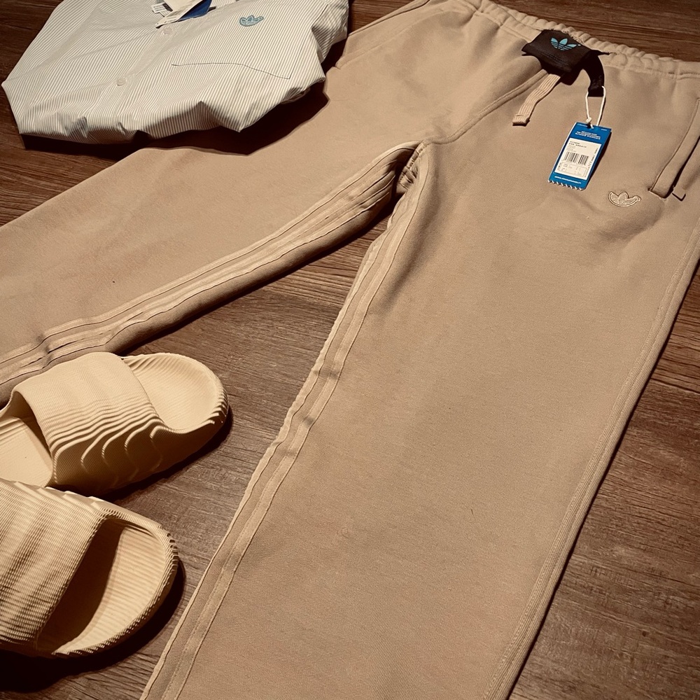 Adidas Blue Version Essential Sweatpants